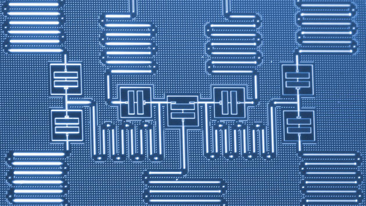 7-qubit IBM Quantum processor